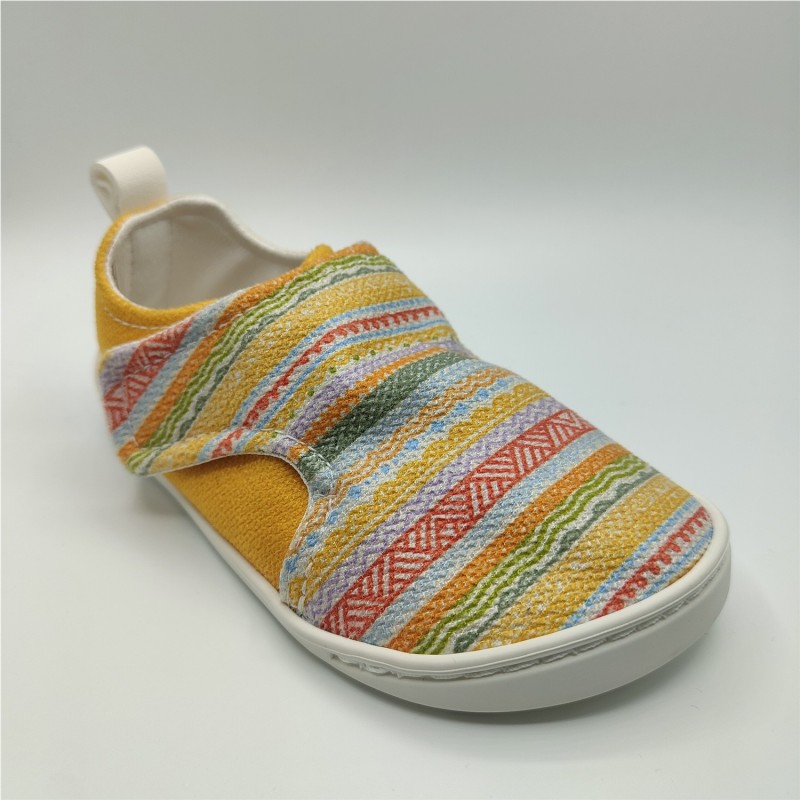 ZAPATILLA VELCROS AMARILLO