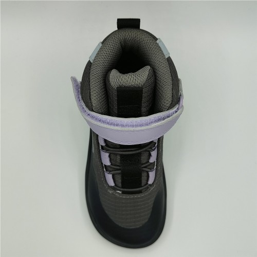 BOTA VIBRAM GRIS