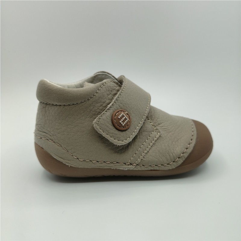 BOTA GATEA FLEXY GRIS 2