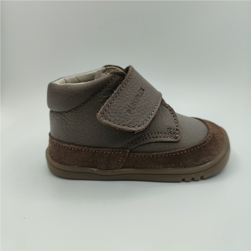 BOTIN UN VELCRO MARRON 2