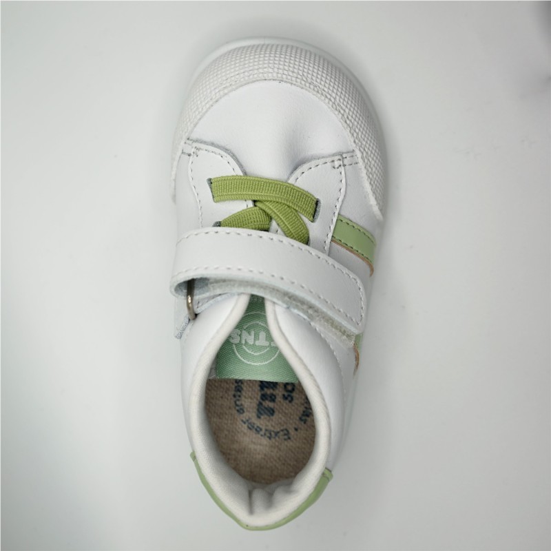 DEPORTIVA DETALLE VERDE 2