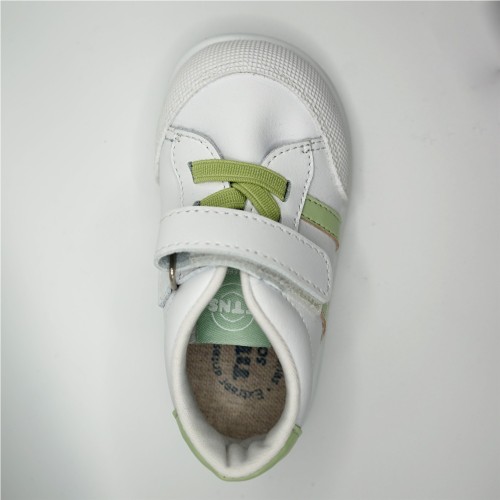 DEPORTIVA DETALLE VERDE