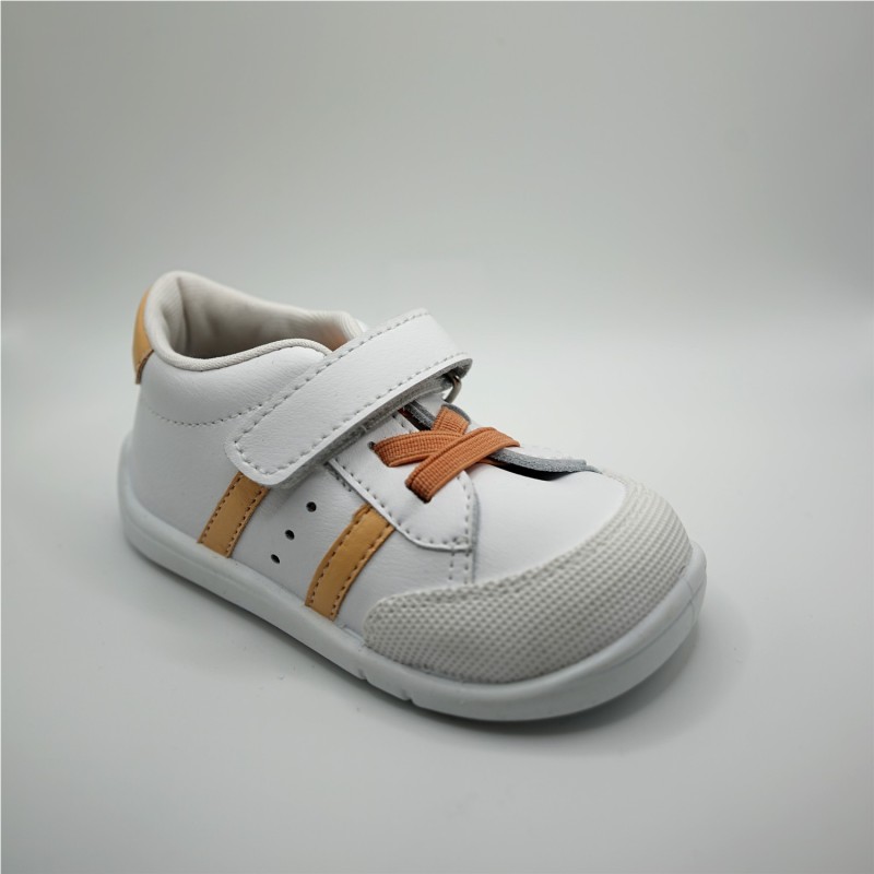 DEPORTIVA DETALLE NARANJA