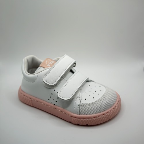 DEPORTIVA DETALLE SUELA ROSA BEBE