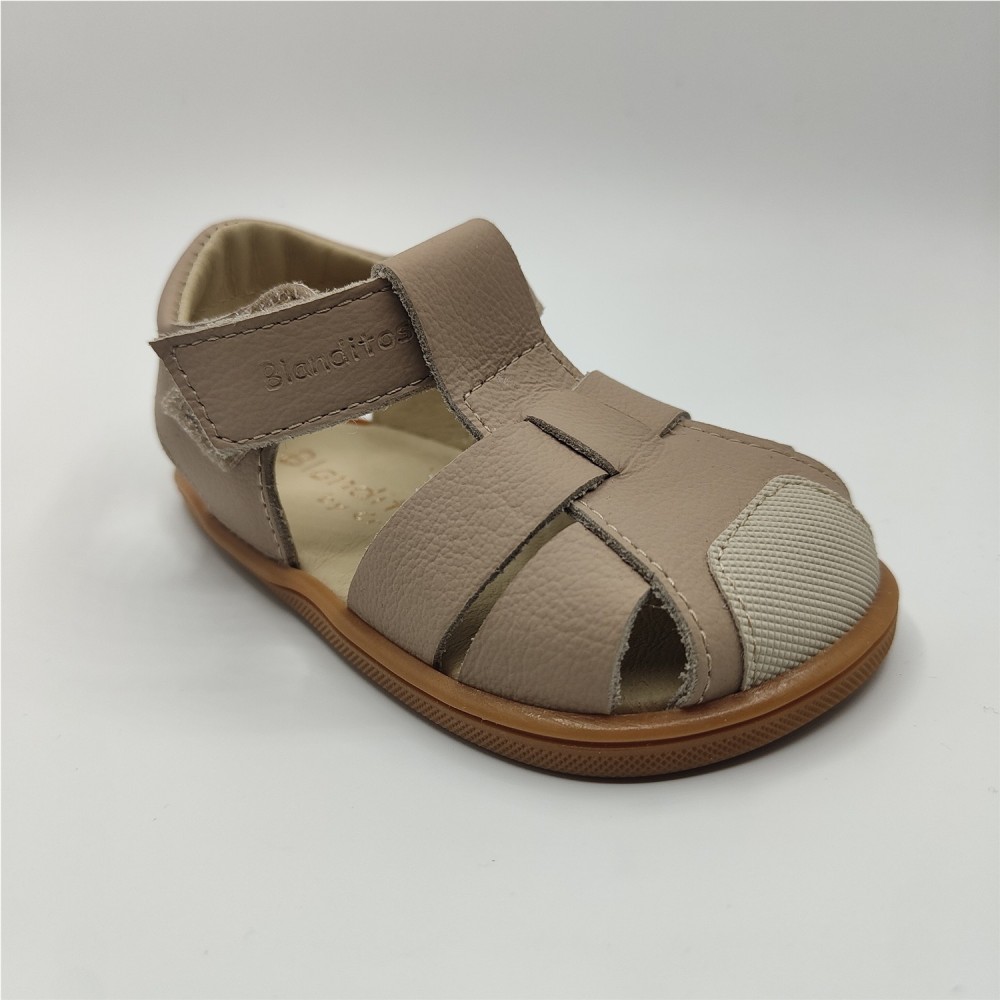 SANDALIA CERRADA BEIGE