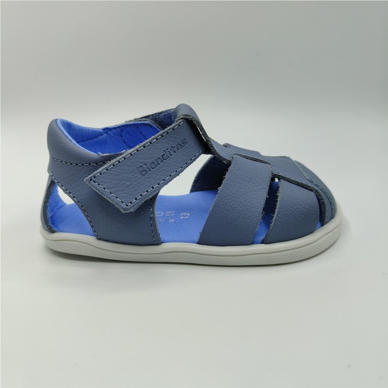 SANDALIA CERRADA AZUL 2