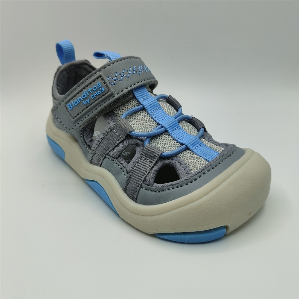 SANDALIA TREKKING GRIS