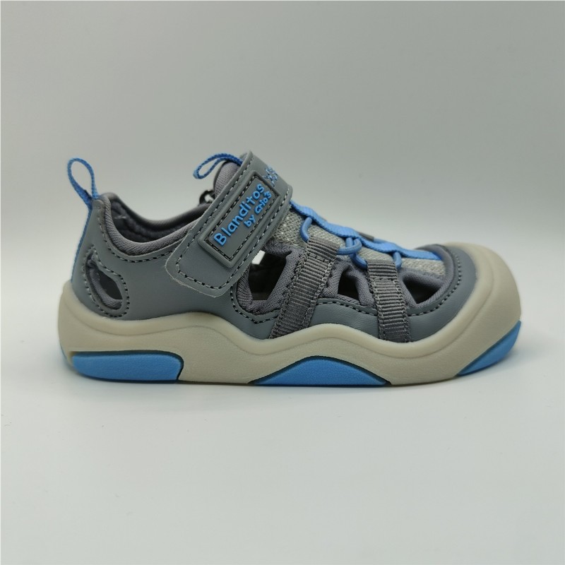 SANDALIA TREKKING GRIS 2