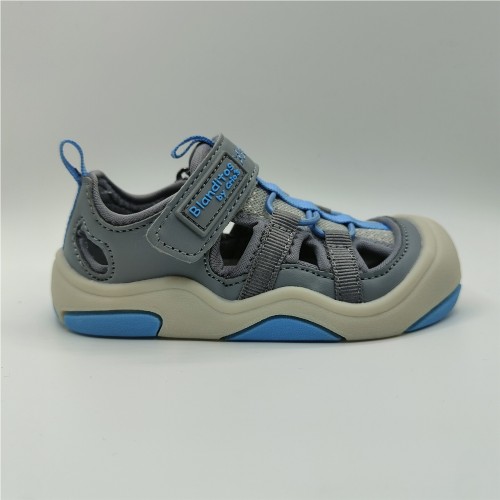 SANDALIA TREKKING GRIS