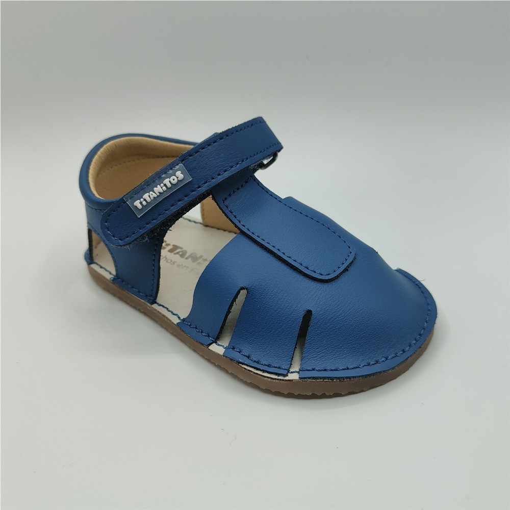 SANDALIA CERRADA AZUL MARINO