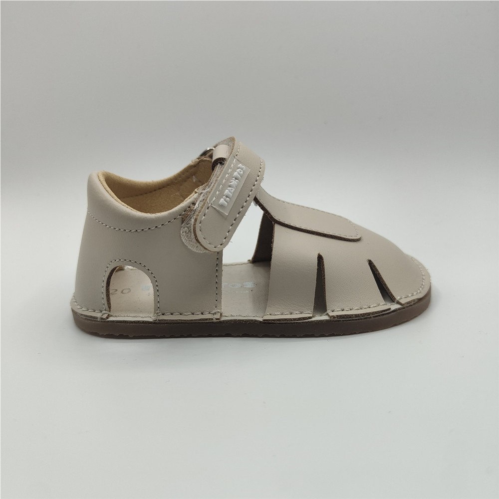 SANDALIA CERRADA BEIGE