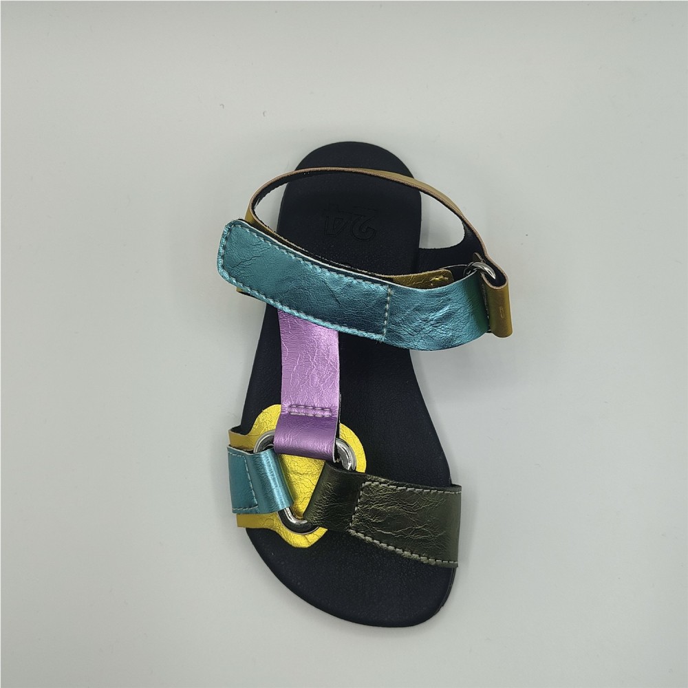 SANDALIA METALIZADA MULTICOLOR