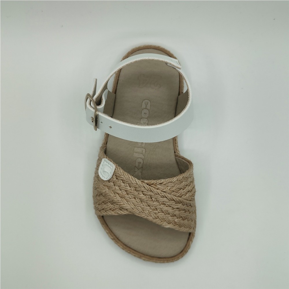 SANDALIA TRENZADA BEIGE