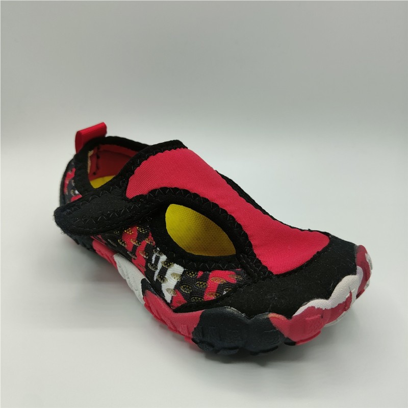 ESCARPIN VELCRO ROJO
