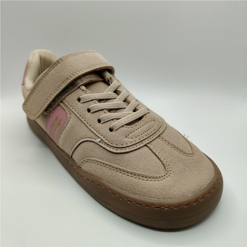 DEPORTIVA VESTIR NUDE
